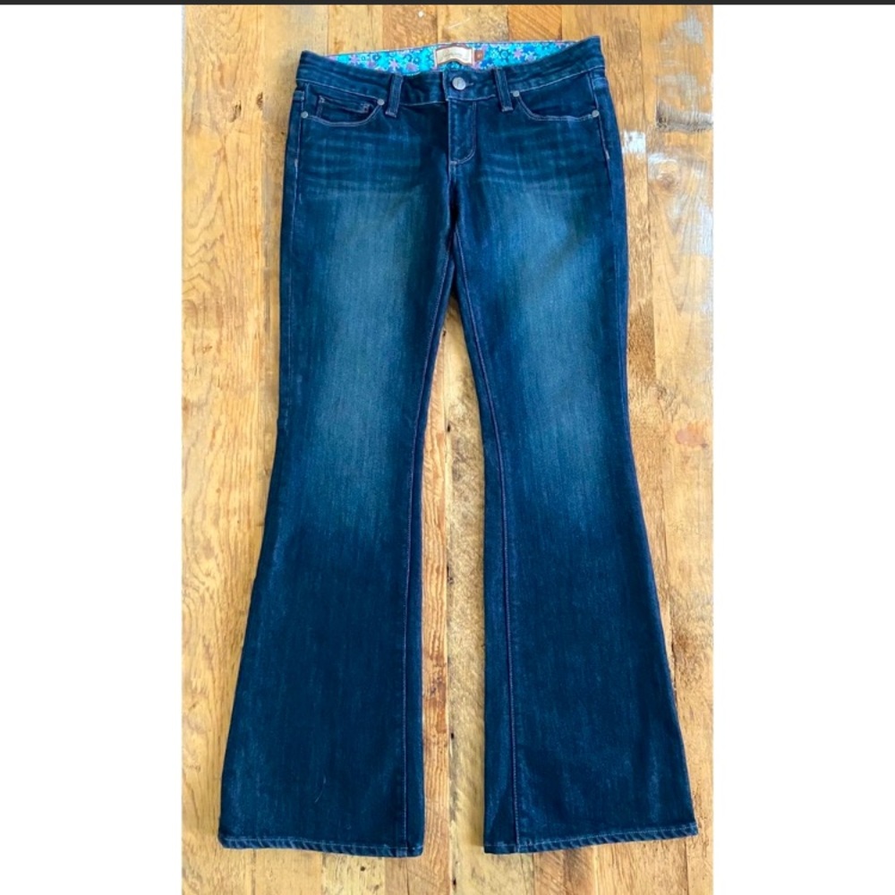 Paige petite flare premium denim jeans